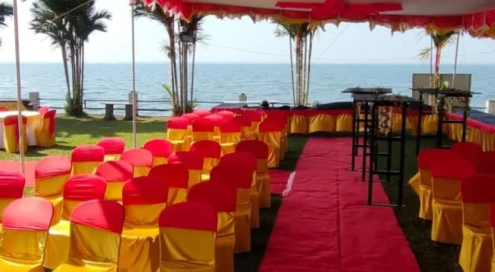 Doves Goldfieldd Lake Resort in Kumarakom For Wedding
