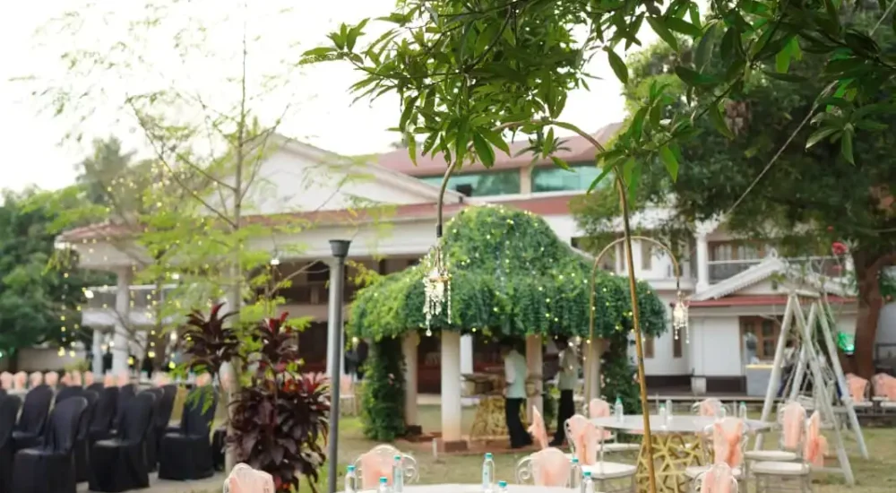 KPM Service Villa in Downhill, Tirur road, Malappuram for outdoor wedding