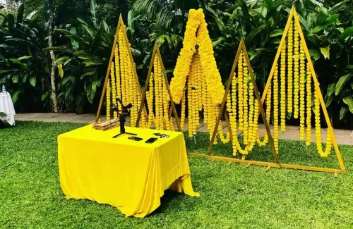 Travellers Cavern Resort Wayanad in Ambalavayal