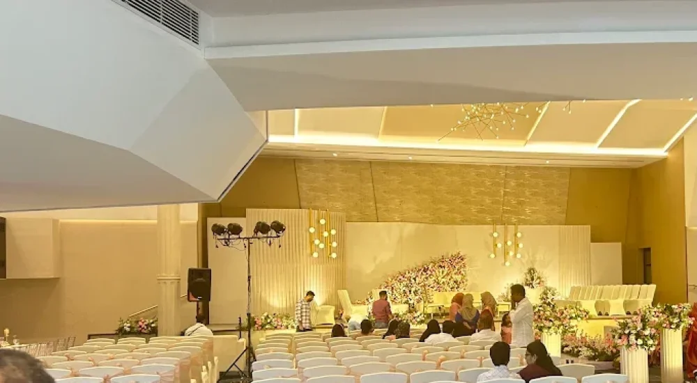 Chakolas Pavilion Convention Center Thrissur for wedding