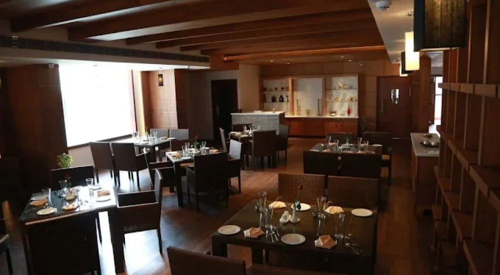 Chrysoberyl Hotel and Convention Centre in Kanjikuzhi , Kottayam for wedding