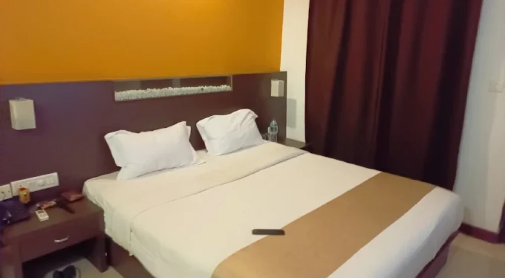 Doves Goldfieldd Lake Resort in Kumarakom For Wedding