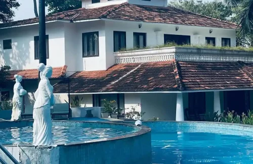 Estuary Sarovar Premiere Poovar Island, Trivandrum For Wedding