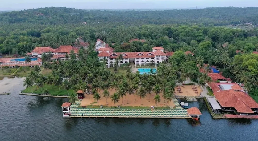 Estuary Sarovar Premiere Poovar Island, Trivandrum For Wedding