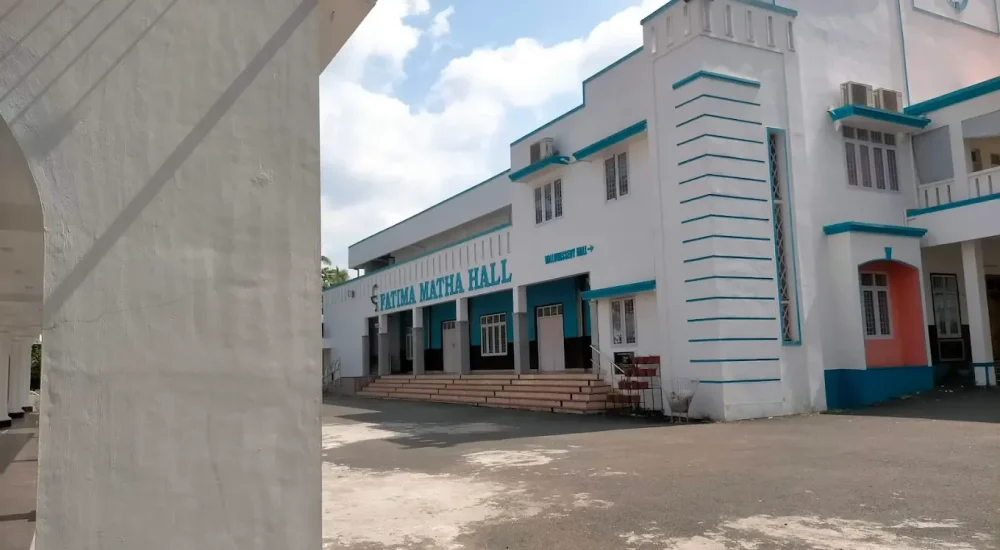 Fatima Matha Parish Hall in Kochi for wedding