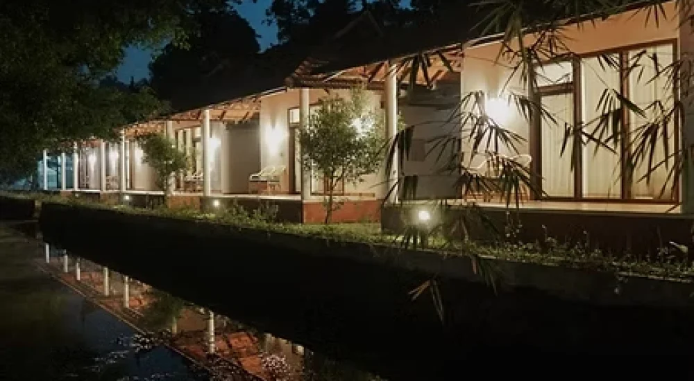 Palmgrove Lake Resort in Punnamada, Alappuzha For Wedding