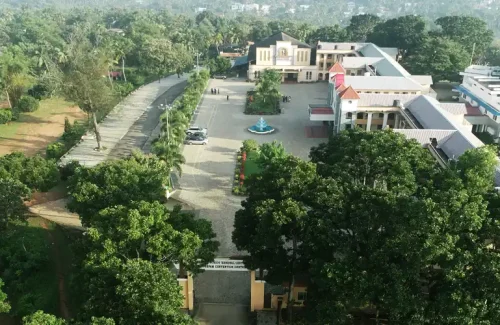 Girideepam Convention Centre in Nalanchira, Thiruvananthapuram for wedding