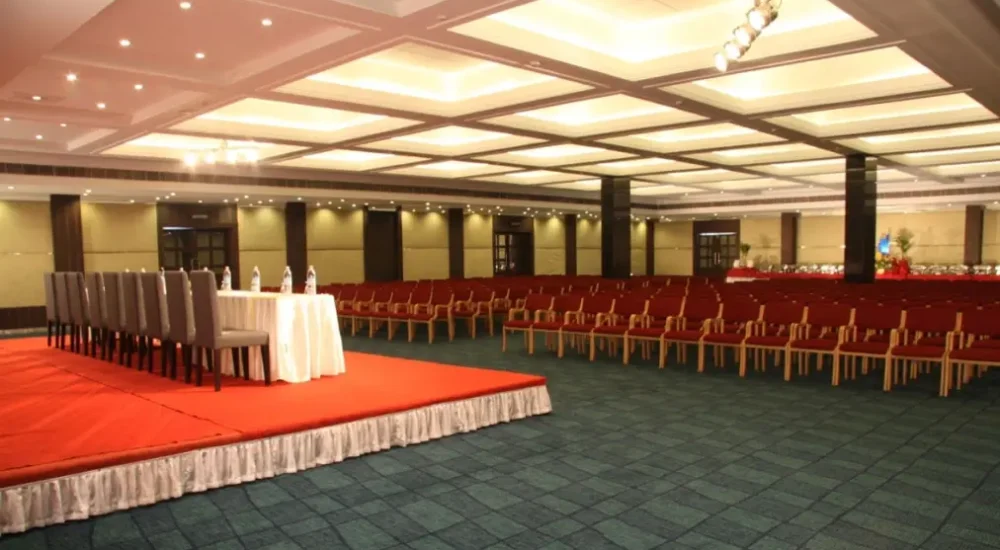Gokulam Park Hotel And Convention Centre for wedding