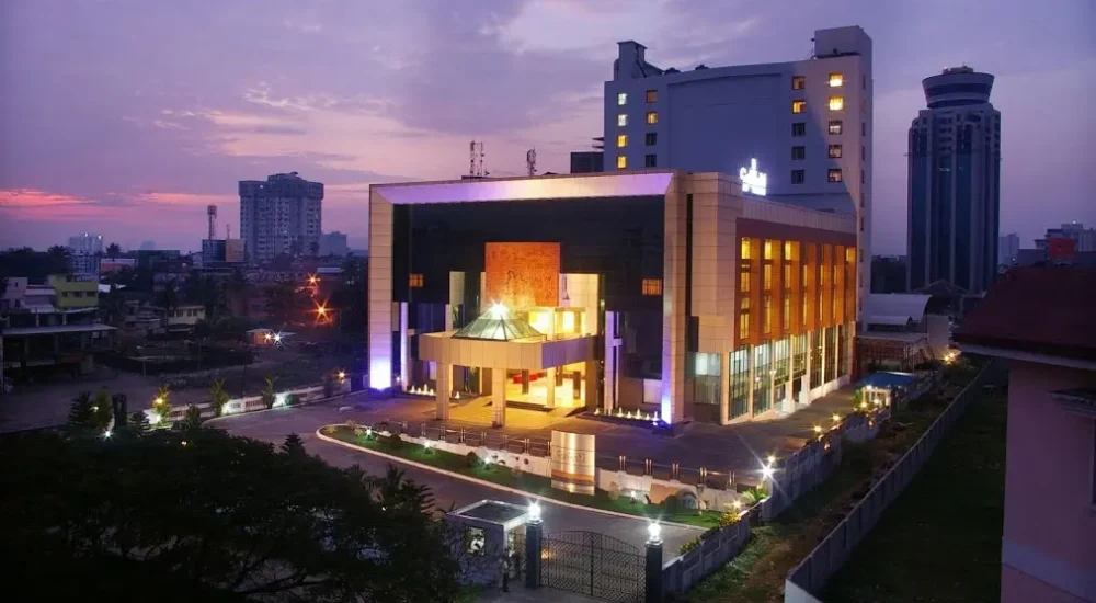 Gokulam Park Hotel And Convention Centre for wedding