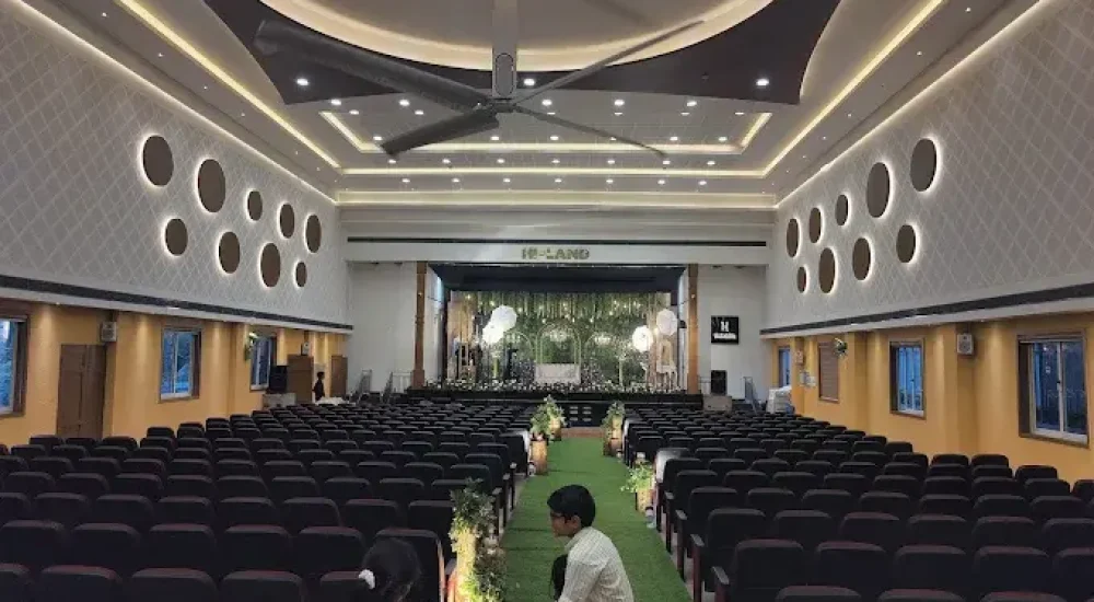 Hi Land Convention Centre in Kozhikode for wedding
