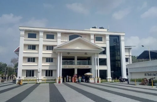 Hitech Auditorium in Pirayiri, Palakkad With Best Wedding Cost