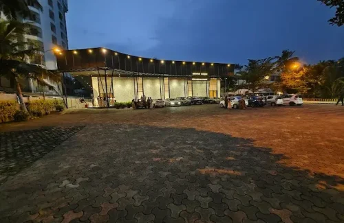 Highway Garden Convention Centre in Edappally, Kochi For Wedding