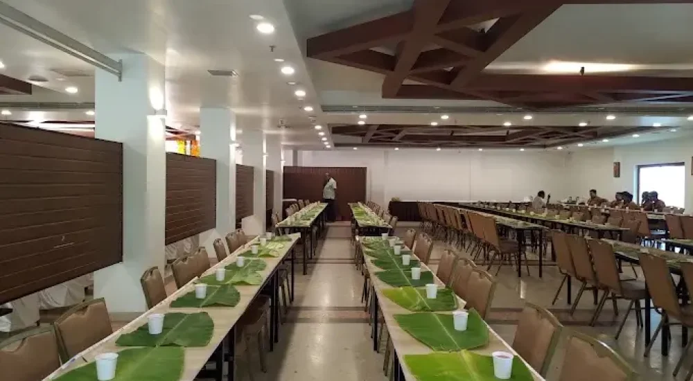 Hotel Devaragam in East Nada, Guruvayur, Thrissur indoor for weddingHotel Devaragam in East Nada, Guruvayur, Thrissur indoor for wedding