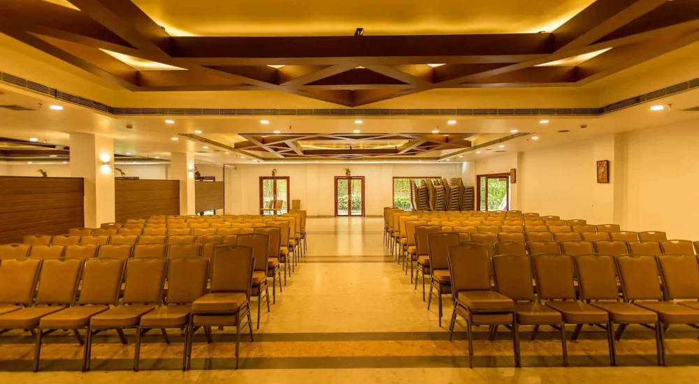 Hotel Devaragam in East Nada, Guruvayur, Thrissur indoor for wedding