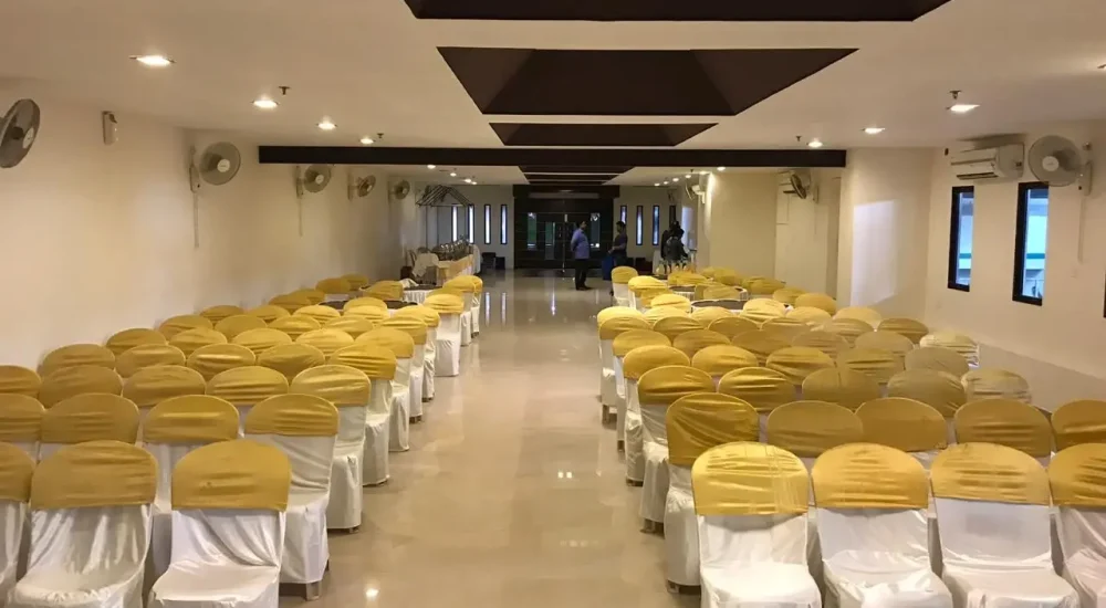 Imperial Insignia in Padma Junction, Kacheripady, Kochi For Wedding