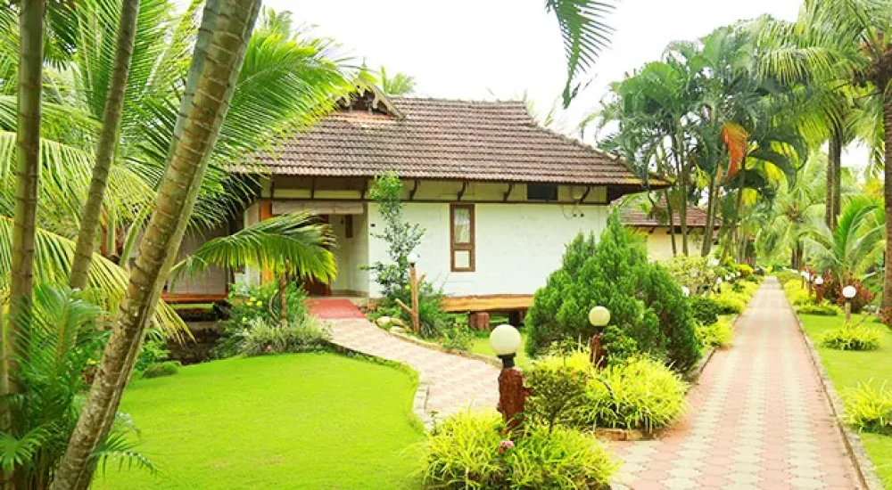 Kalathil Lake Resort in Kumarakom for destination wedding