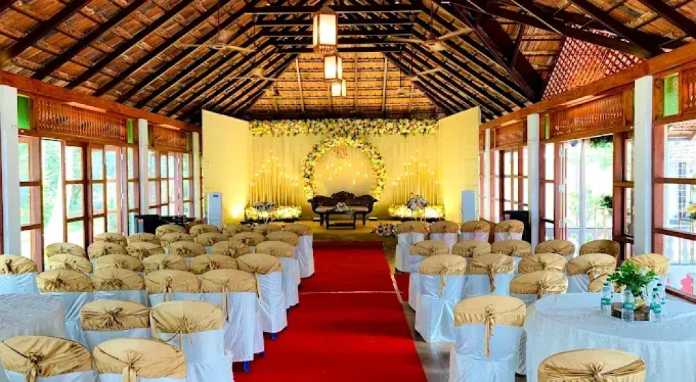 Kallanchery Retreat in Kumbalangi, Kochi for wedding