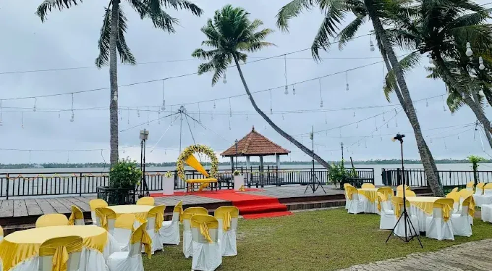 Kallanchery Retreat in Kumbalangi, Kochi for wedding