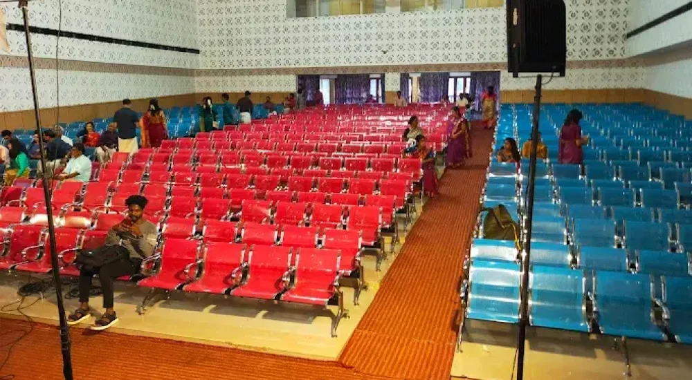 Kausthubham Auditorium in Naikkanal, Thrissur for hindhu wedding