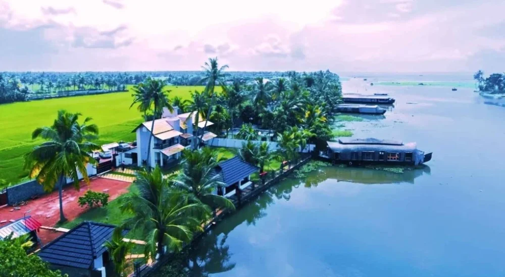 backwater-brook-in-kumarakom-kottayam-outdoorwedding