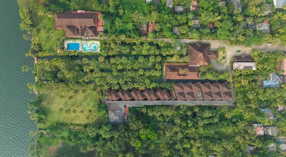 Lakesong Resort Kumarakom Kottayam for wedding