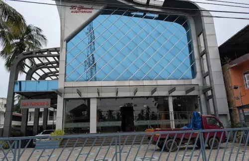 Le Grande in Kuriachira, Thrissur for wedding