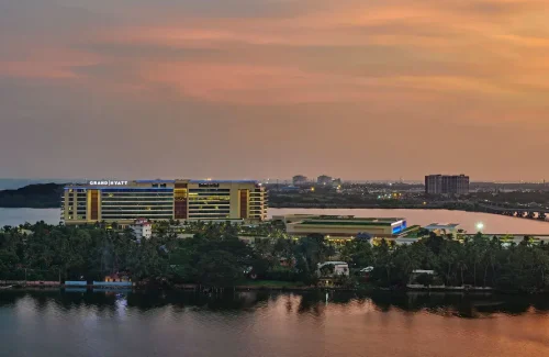 Lulu Bolgatty International Convention Center in Kochi, Ernakulam for wedding