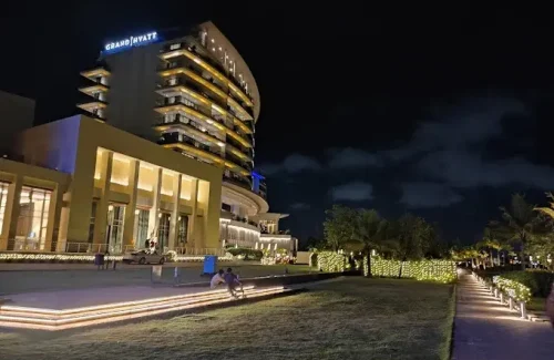 Lulu Bolgatty International Convention Center in Kochi, Ernakulam for wedding