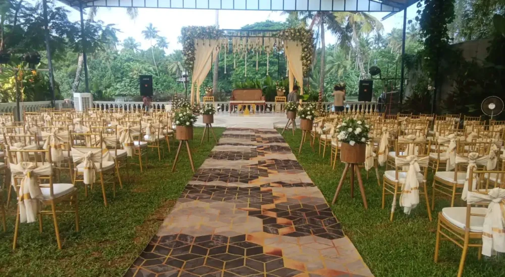 Kanjira’s Luxeves Pavilion is a wedding and event venue in Triprayar, Vadakkummuri, suitable for hosting weddings and other celebrations in Kerala.