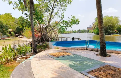 Mia Riaan Resort Maradu Kochi for weddingMia Riaan Resort Maradu Kochi for wedding