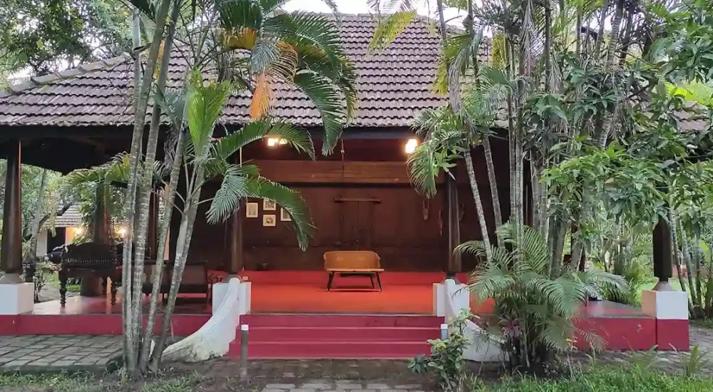 OGs Tharavadu in Panangad, Ernakulam outdoor for wedding