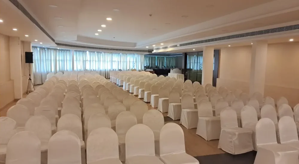 Hotel Highway Garden in Edappally, Kochi, Ernakulam for wedding