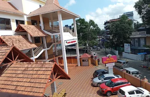 Rajavalsam in Guruvayur, Thrissur For Wedding