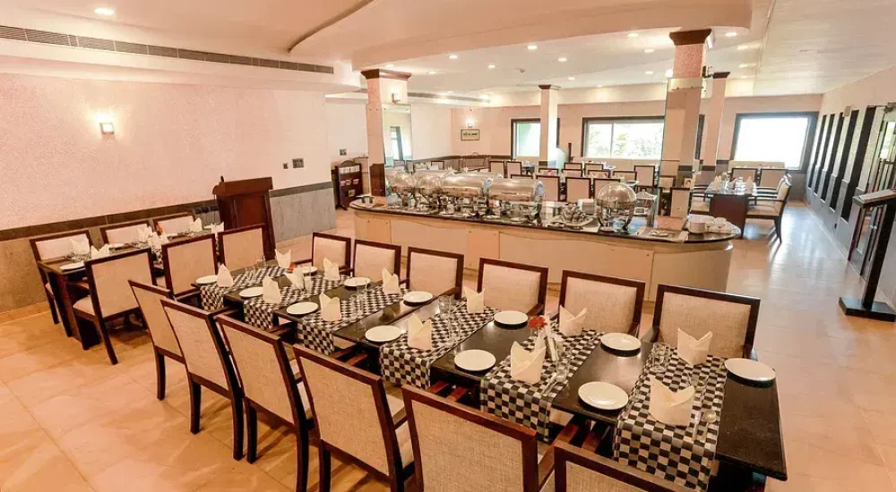 renai blue waters cherai for wedding