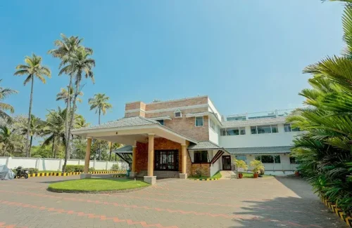 renai blue waters cherai for wedding