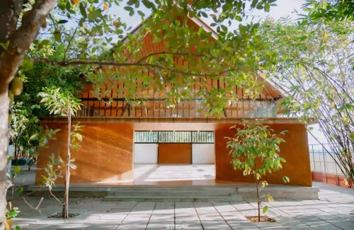 Silvercloud Private Resort in Parappur,Thrissur for wedding