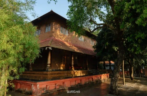 Silvercloud Private Resort in Parappur,Thrissur for wedding