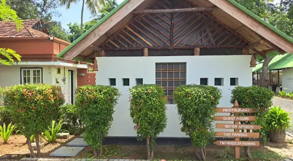 Sailing Club House , Panangad, Cochin For Wedding