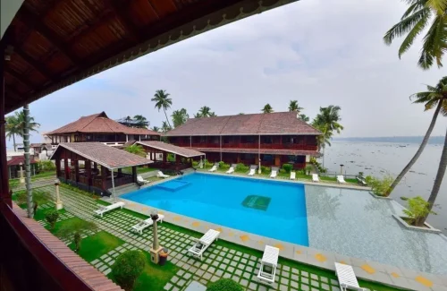 Sea Lagoon Health Resort in Cherai, Kochi for wedding