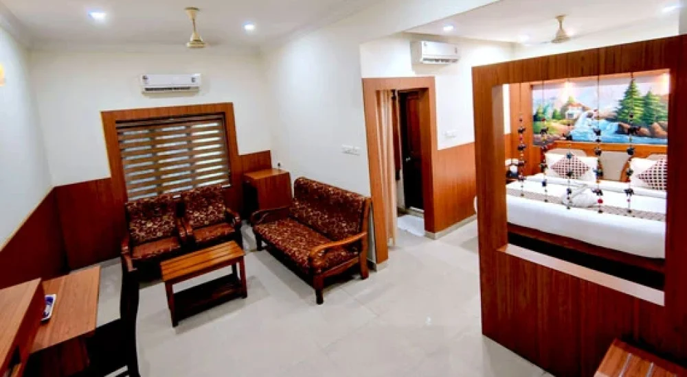 Sneha Inn Hotel Kannur1
