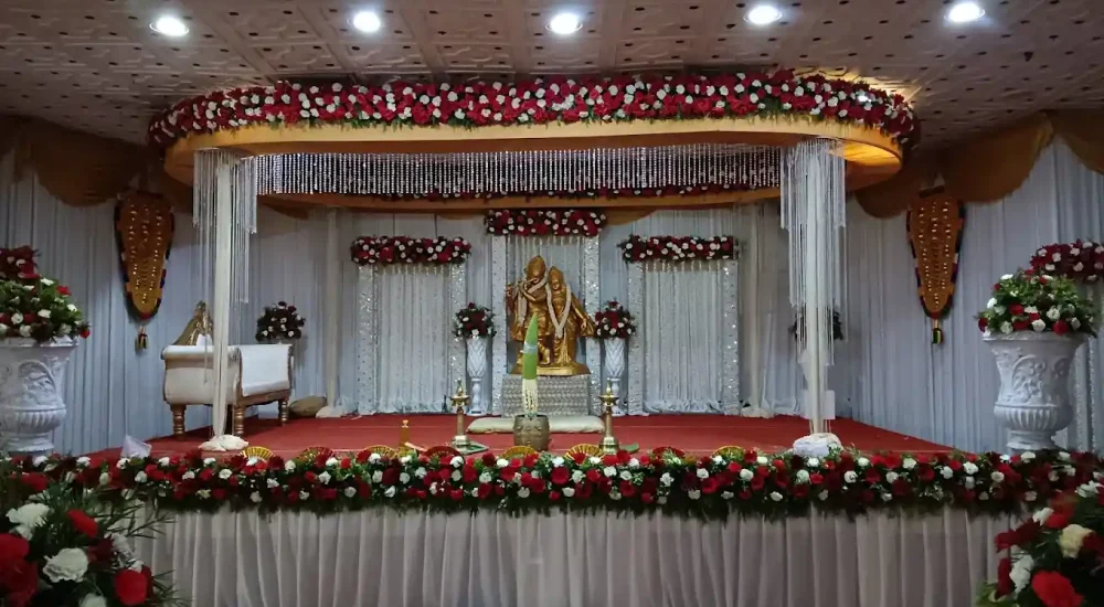 Sree Parvathy Mandapam AC Hall Auditorium in Chandranagar Colony, Palakkad for wedding