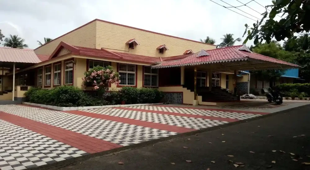 Sree Parvathy Mandapam AC Hall Auditorium in Chandranagar Colony, Palakkad for wedding