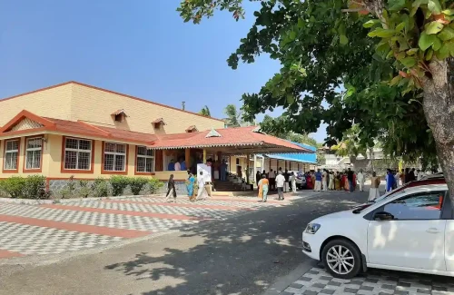 Sree Parvathy Mandapam AC Hall Auditorium in Chandranagar Colony, Palakkad for wedding