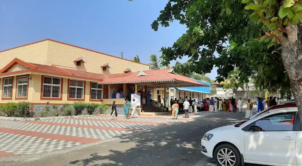 Sree Parvathy Mandapam AC Hall Auditorium in Chandranagar Colony, Palakkad for wedding