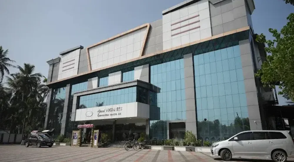 The Grand Highness Convention Center in Ayiramthengu, Kollam for wedding