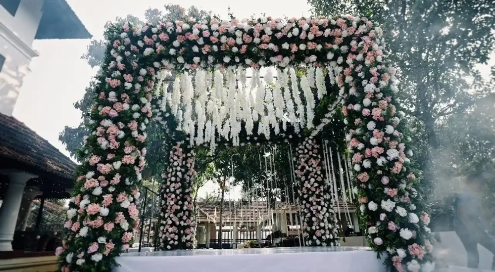 KR Thekkedathu Mana In Kunnamkulam, Thrissur For Destination Wedding