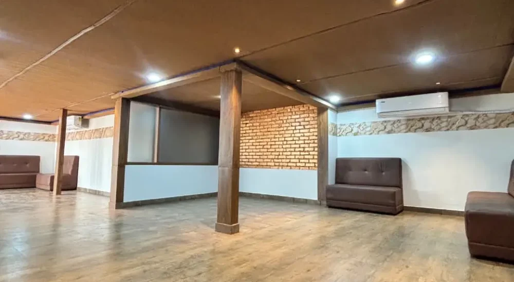 Snoshers Lounge in Perinthalmanna, Angadipuram, Malappuram indoor for wedding