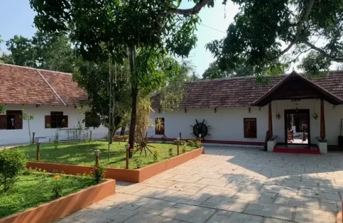Abaam Tharavaadu in Kumbidy, Poovathussery, Thrissur For Destination Wedding