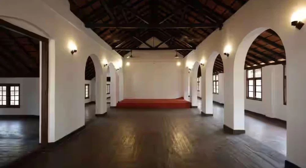 aspin-courtyards-in-vellayi-kozhikode-indoorwedding
