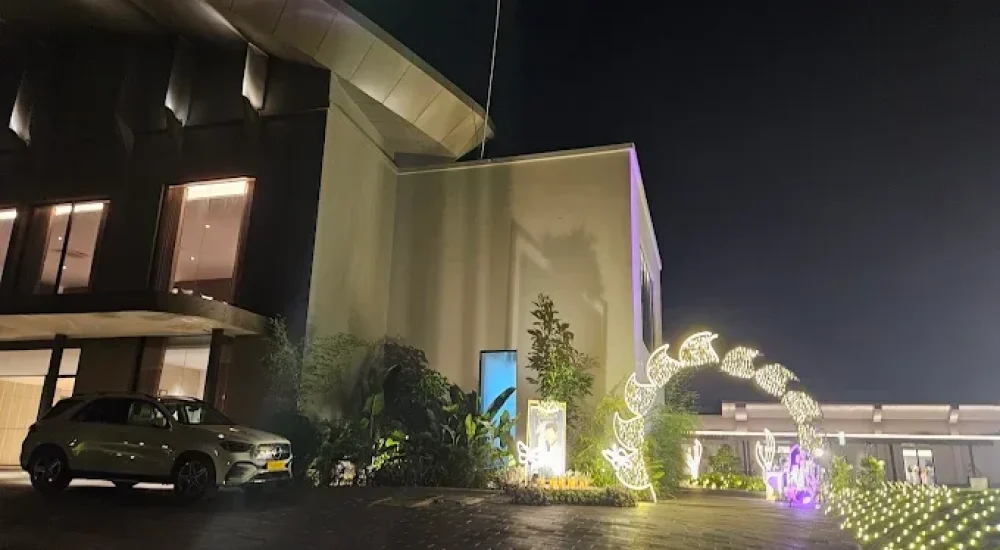 Base Eleven Convention Centre With Best Wedding Cost